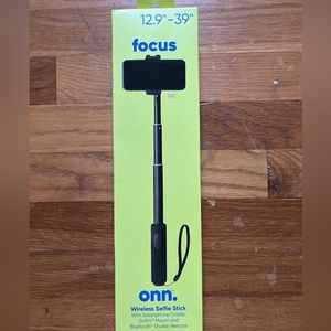 Onn. Wireless Selfie Stick *brand new*